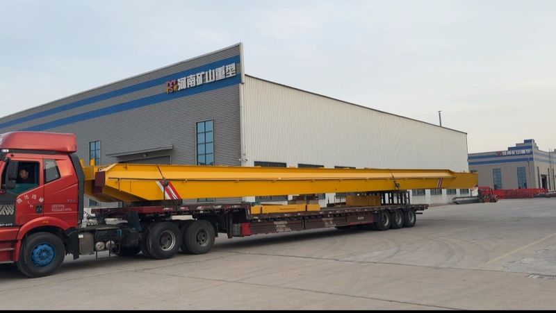 電動葫蘆橋式起重機(jī) LH10t-27.95m 電動單梁起重機(jī) LD5t—23.3m 制作完成，發(fā)往浙江省金華市交付客戶使用